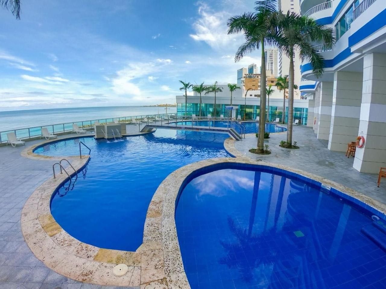4 * Cartagena